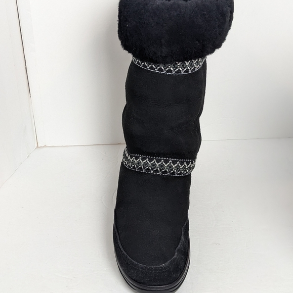 UGG Sundance Revival tall boots - Picture 9 of 16